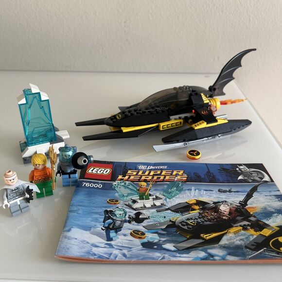 Lego DC Universe Super Heroes Arctic Batman Vs. Mr. Freeze Aquaman On Ice 76000 - Picture 1 of 5